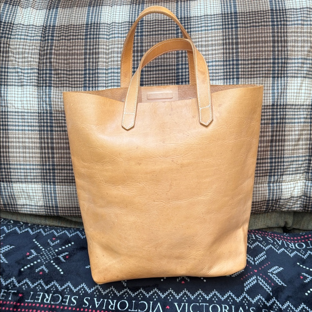 American Apparel Tan LEATHER Tote Bag EXCELLENT CONDITION HARDLY USED 14 X 14 - Picture 8 of 13